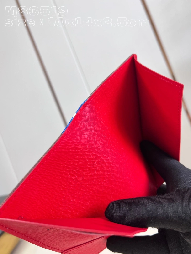 LV Wallets 4286F-0123