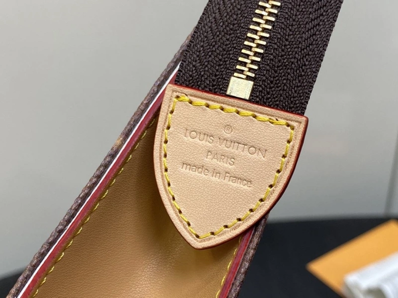 LV Clutch Bags 4286F-0128