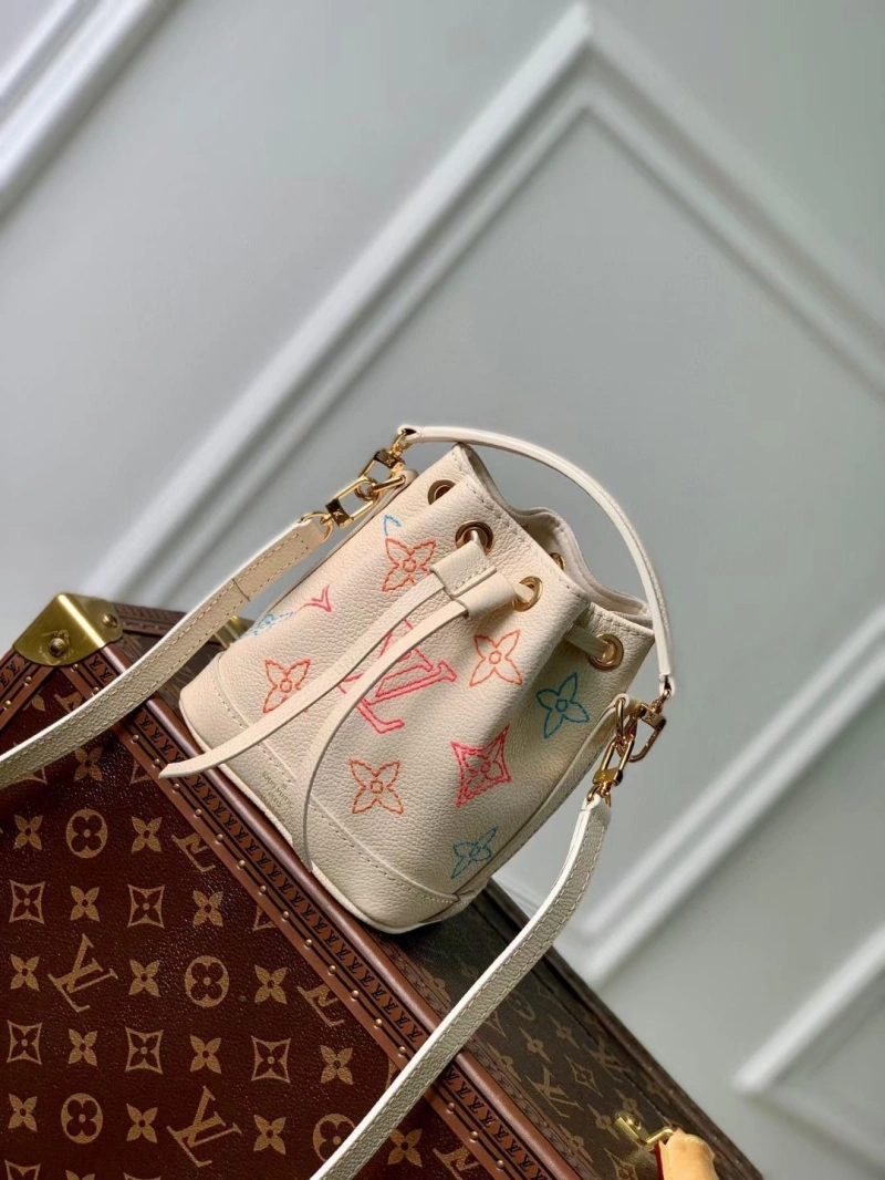 LV Bucket Bags 4286G-0012