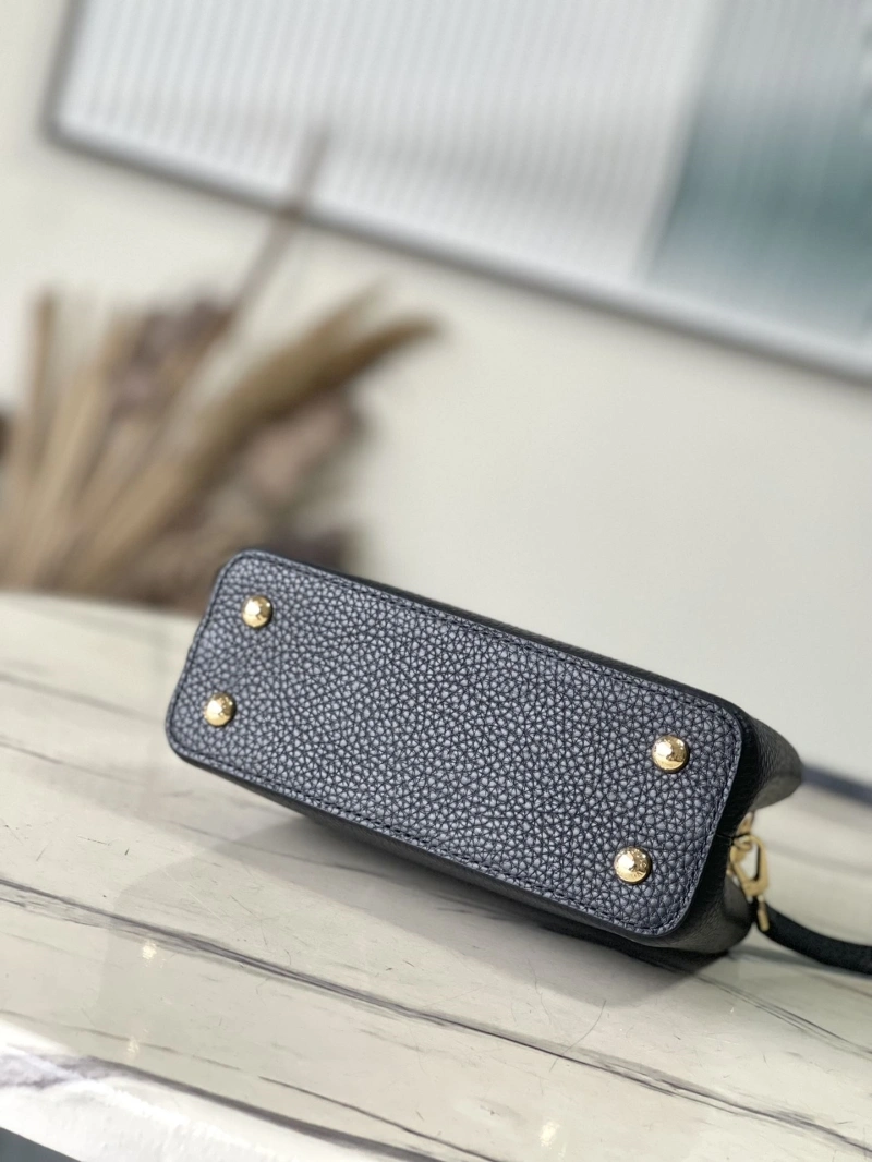 LV Capucines Bags 4286G-0037