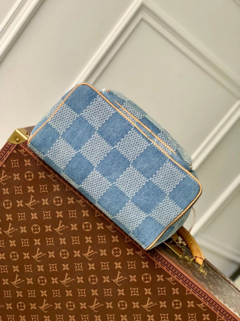 LV Backpacks 4286G-0051
