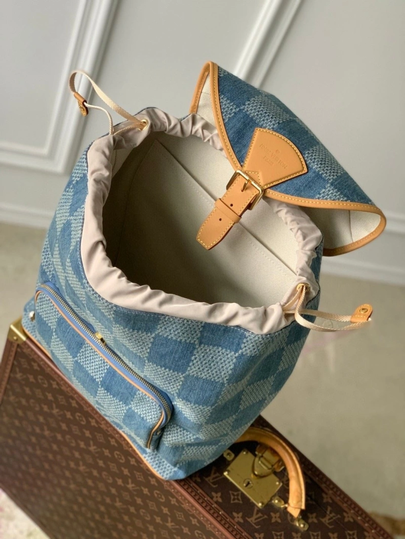 LV Backpacks 4286G-0051