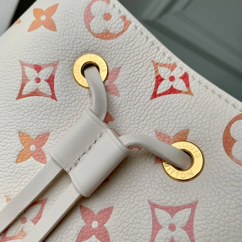 LV Bucket Bags 4286G-0108