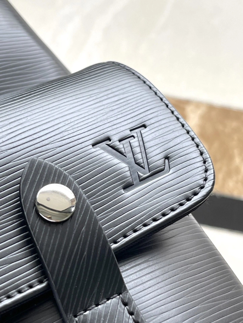 LV Backpacks 4286G-0113