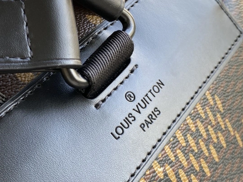 LV Backpacks 4286G-0114