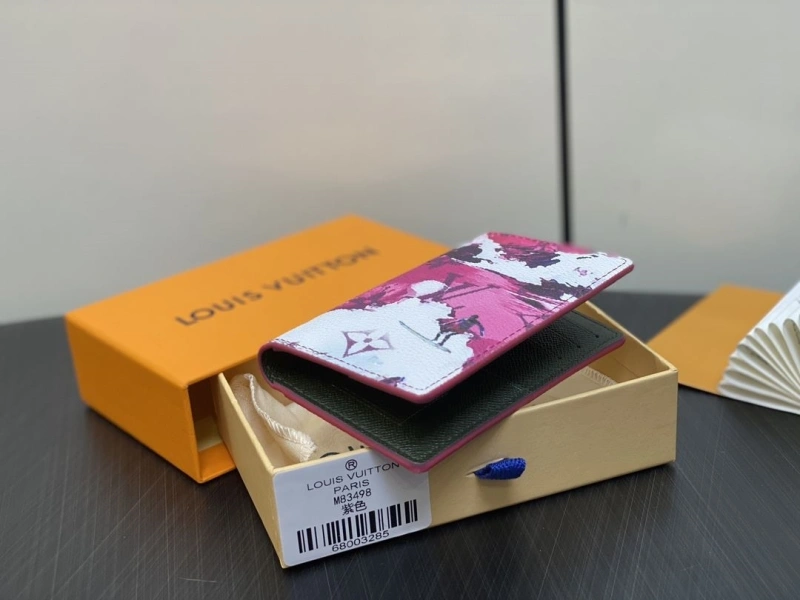 LV Wallets 4286G-0127