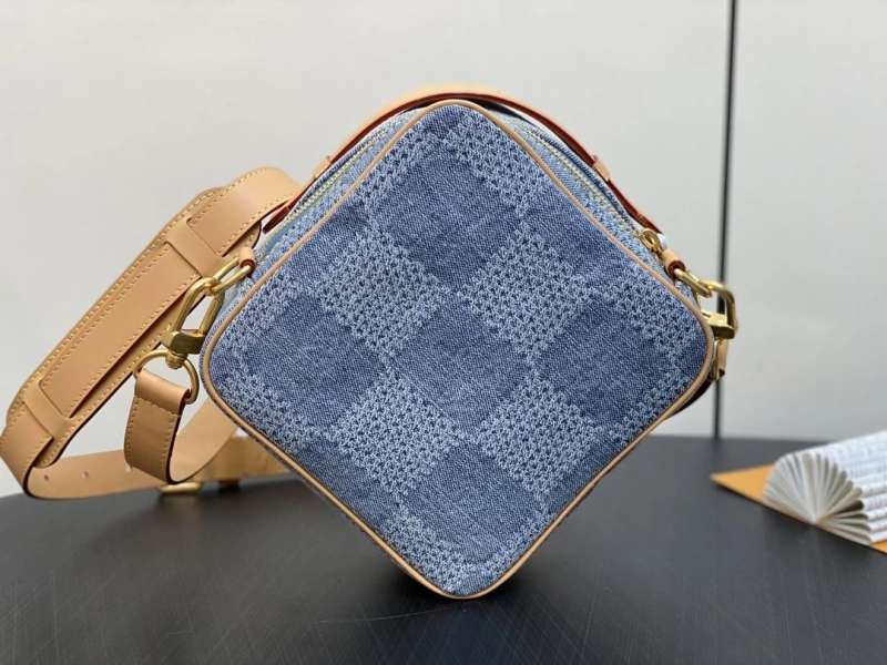 LV Box Bags 4286G-0132