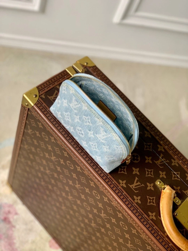 LV Clutch Bags 4286G-0135