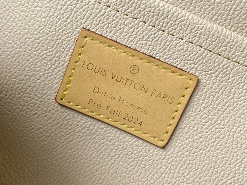 LV Cosmetic Bags 4286G-0141