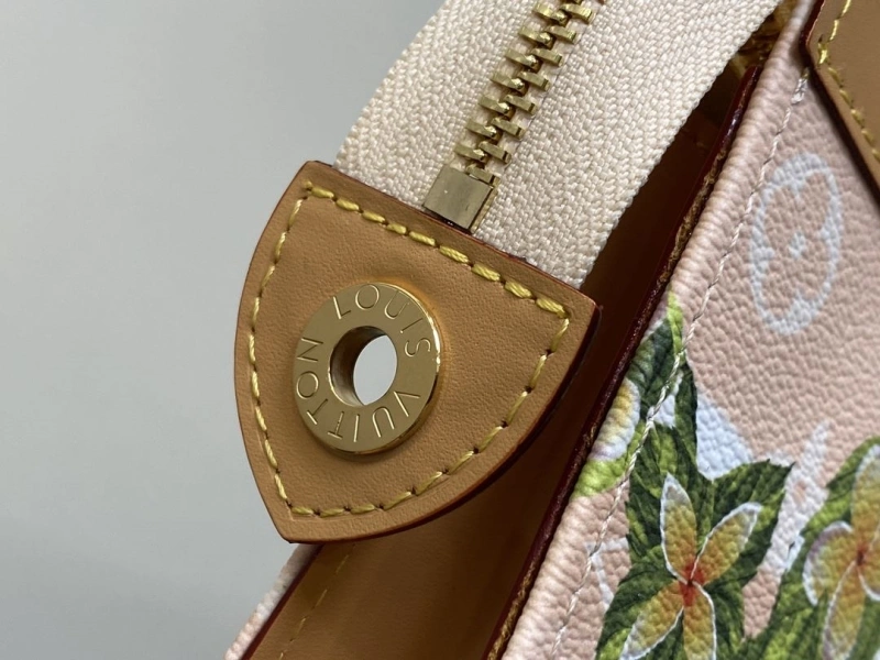 LV Clutch Bags 4286G-0156