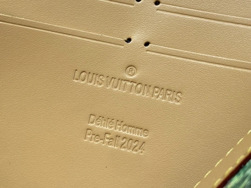 LV Clutch Bags 4286G-0156