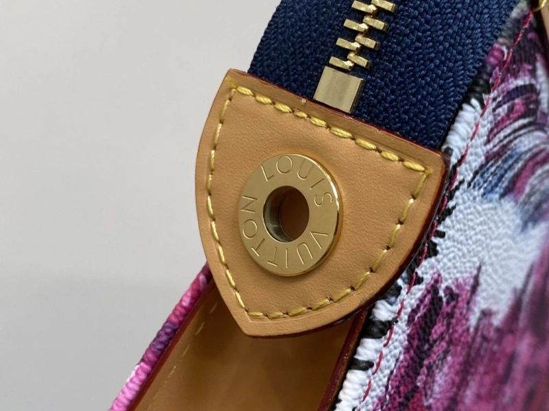 LV Clutch Bags 4286G-0157