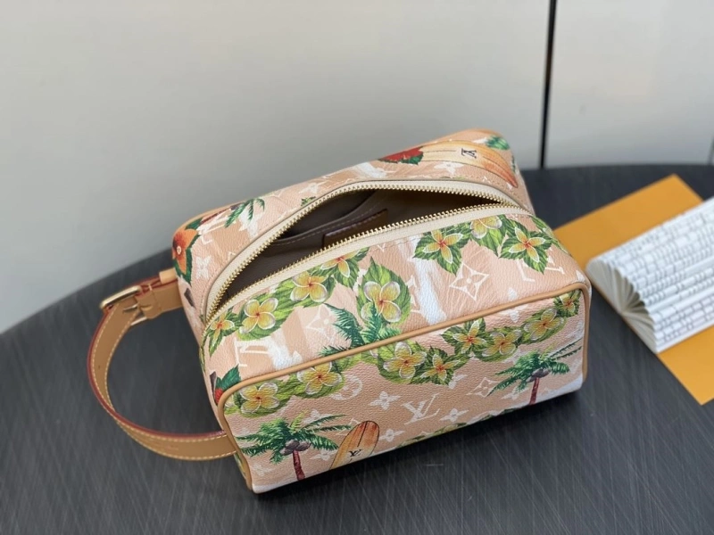 LV Cosmetic Bags 4286G-0163