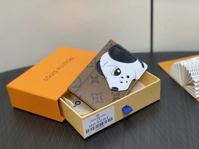 LV Wallets 4286G-0178