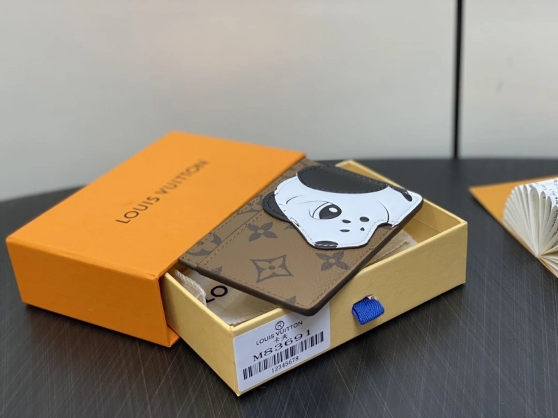 LV Wallets 4286G-0178