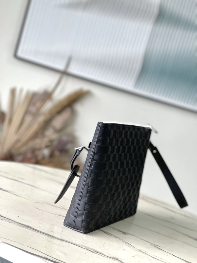 LV Clutch Bags 4286G-0180