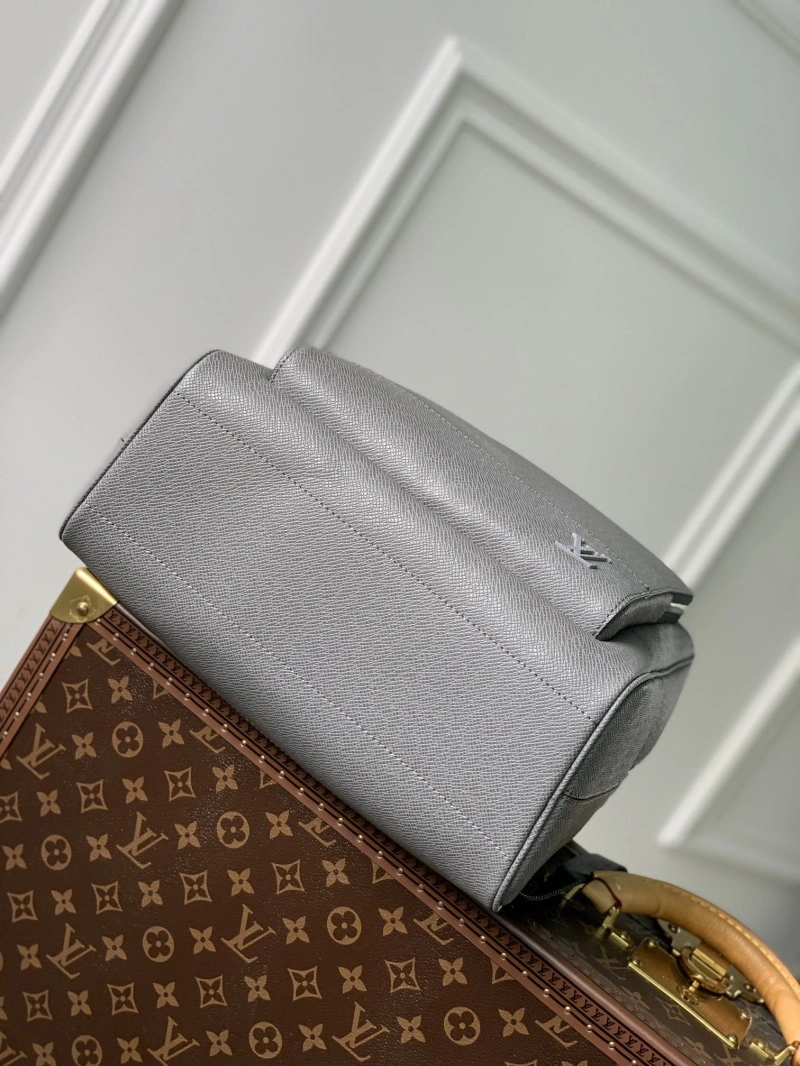 LV Backpacks 4286G-0212