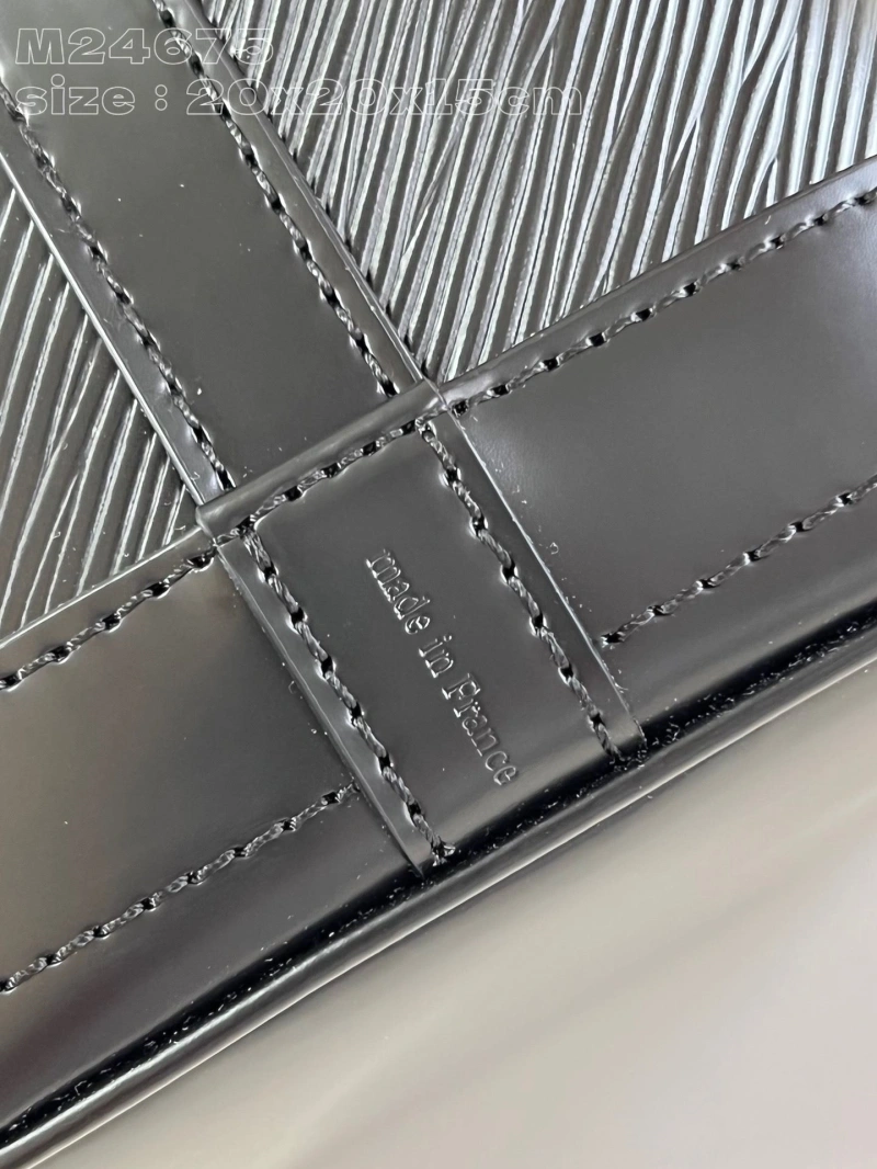 LV Bucket Bags 4286G-0244