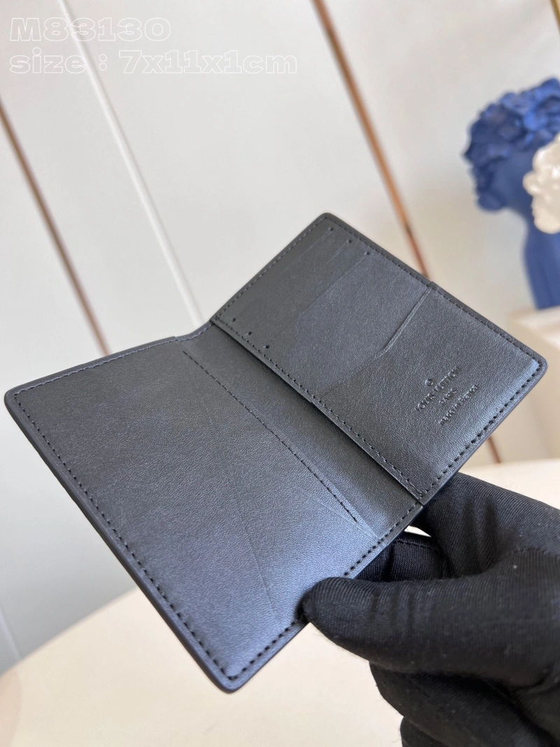 LV Wallets 4286G-0267