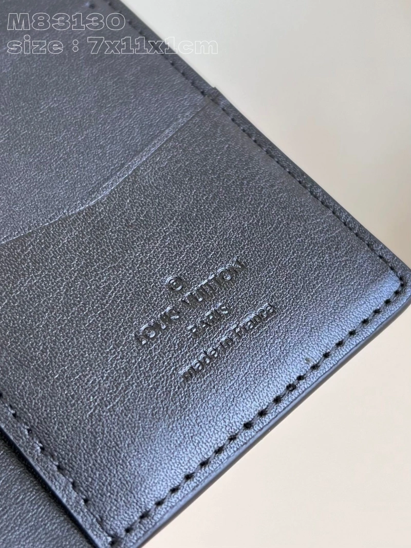 LV Wallets 4286G-0267