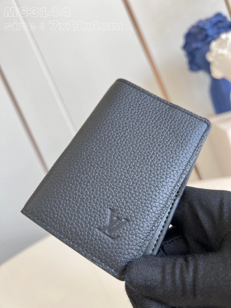 LV Wallets 4286G-0270