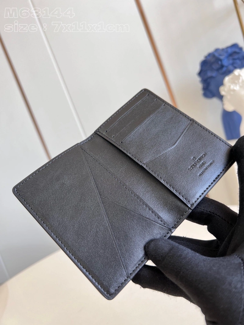 LV Wallets 4286G-0270