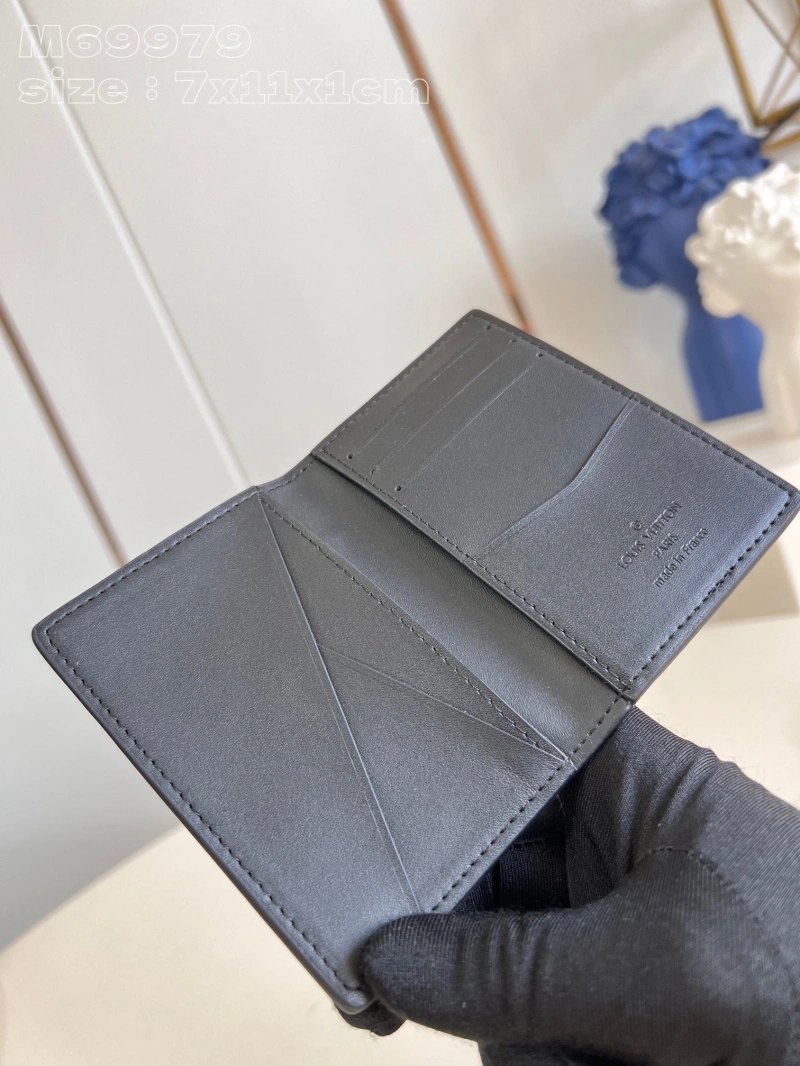 LV Wallets 4286G-0275