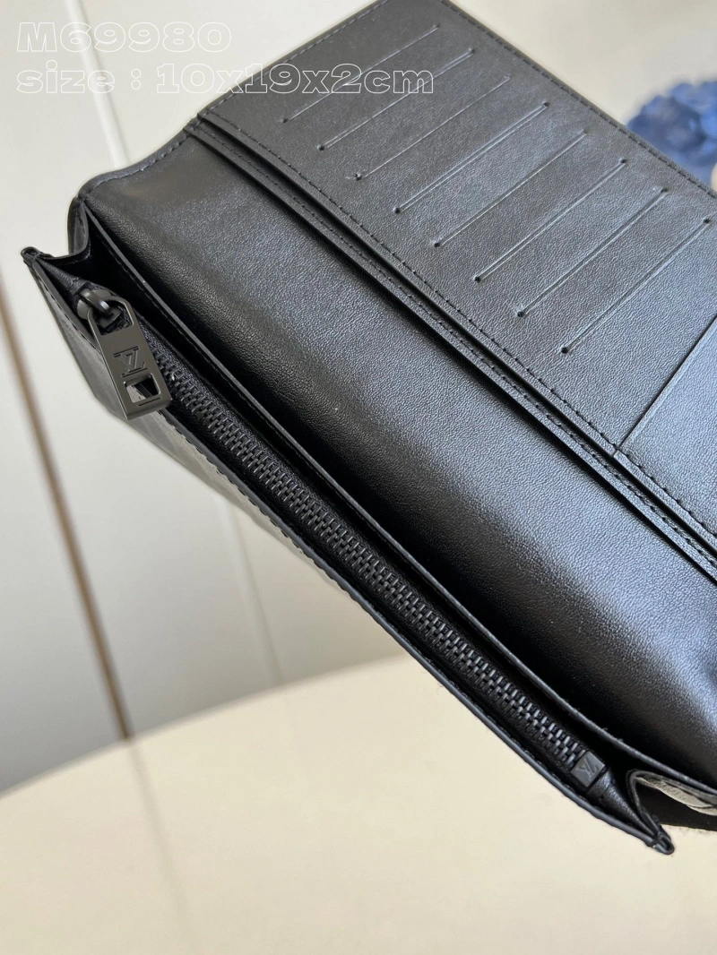 LV Wallets 4286G-0278