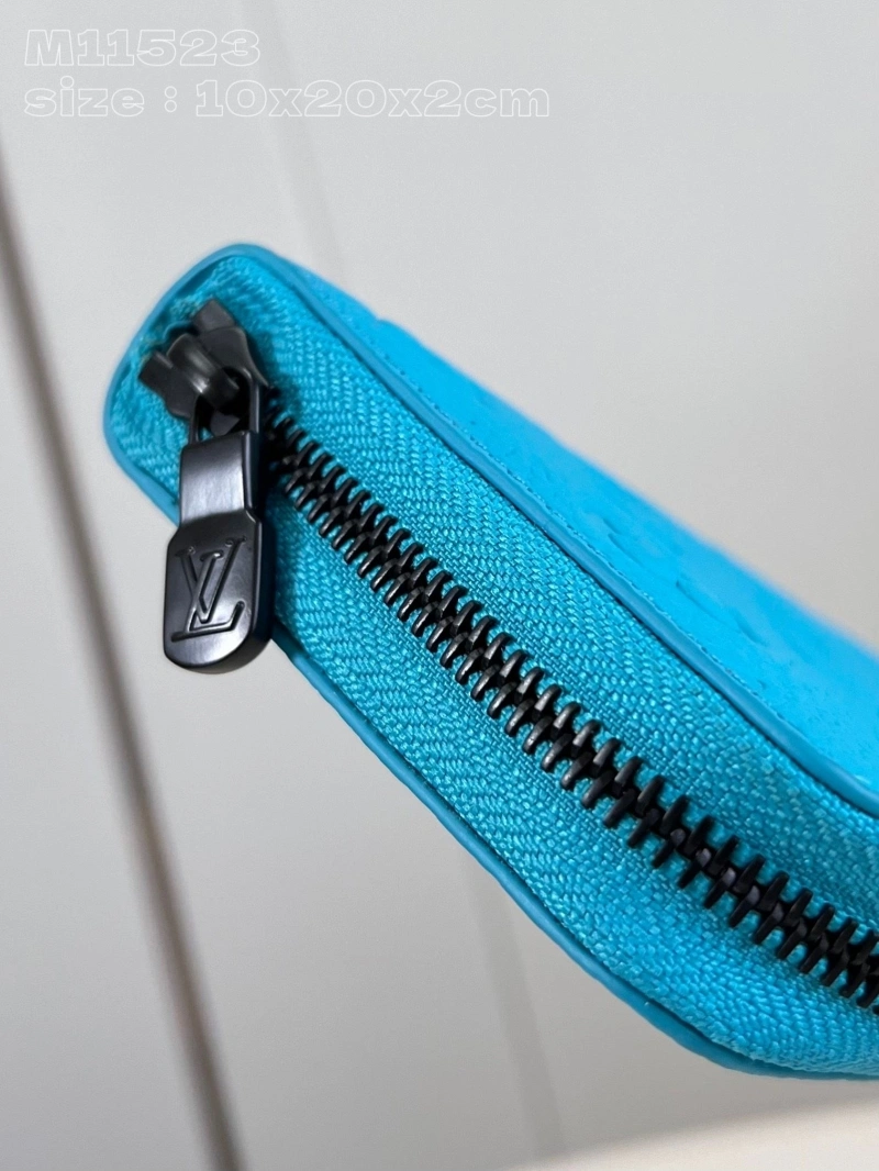 LV Wallets 4286G-0286