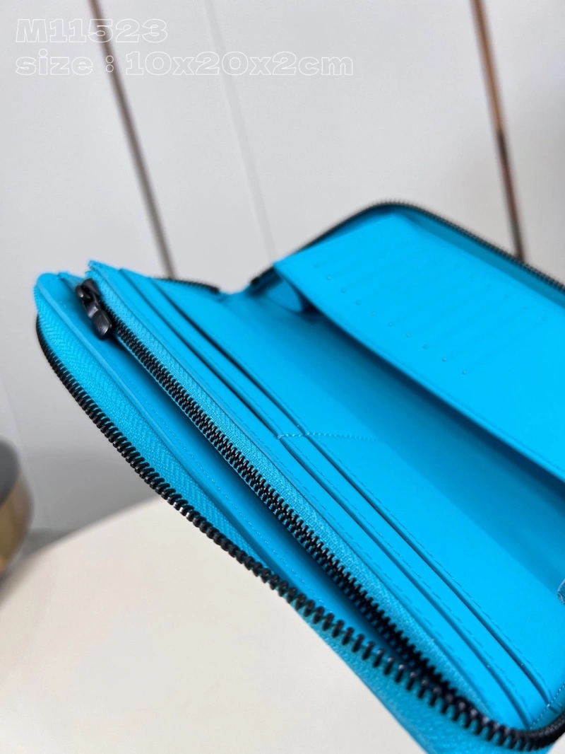 LV Wallets 4286G-0286