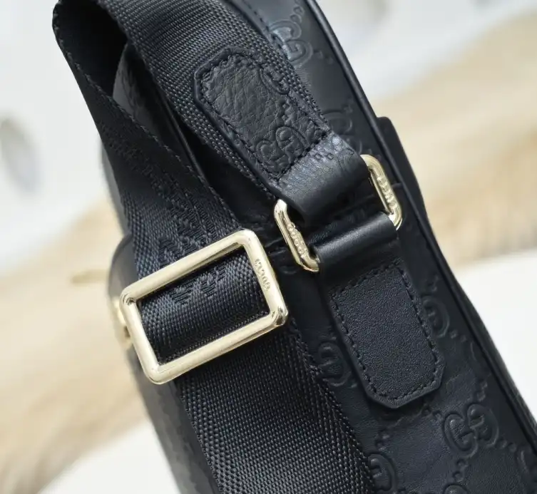 Gucci Satchel Bags 4288-0056