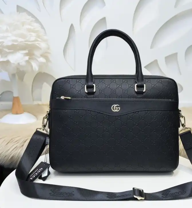 Mens Gucci Briefcases 4288-0057