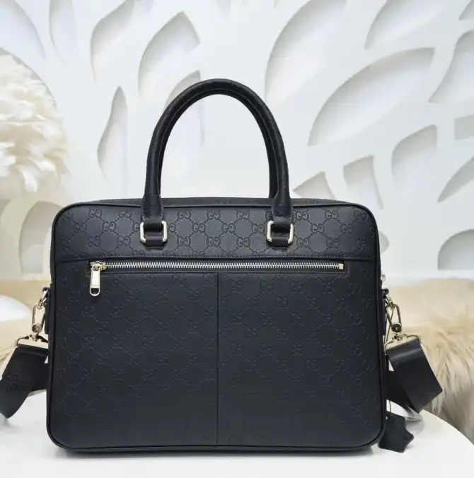 Mens Gucci Briefcases 4288-0057