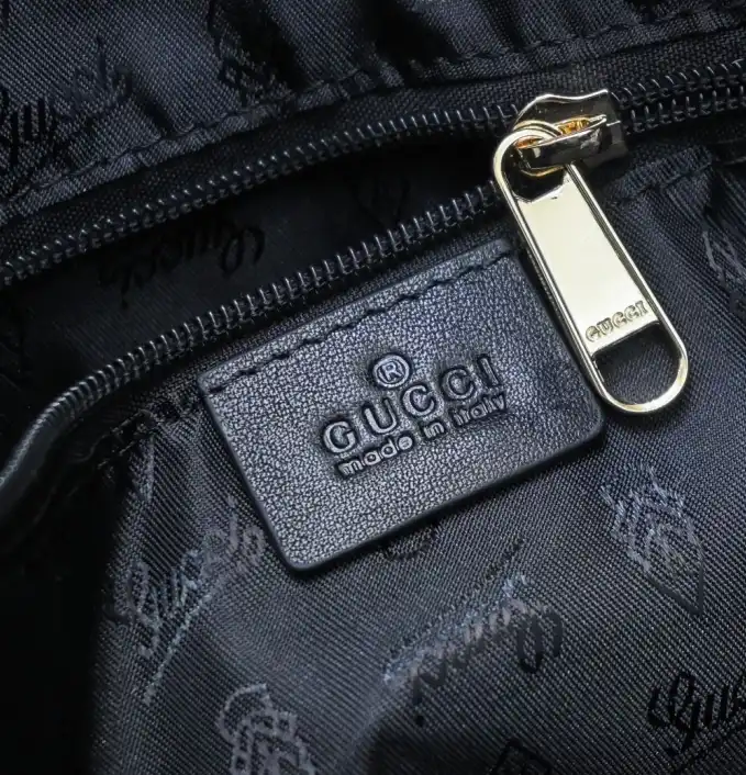 Mens Gucci Briefcases 4288-0057