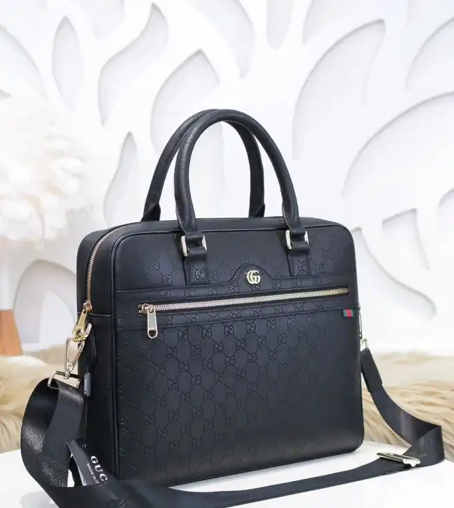Mens Gucci Briefcases 4288-0059