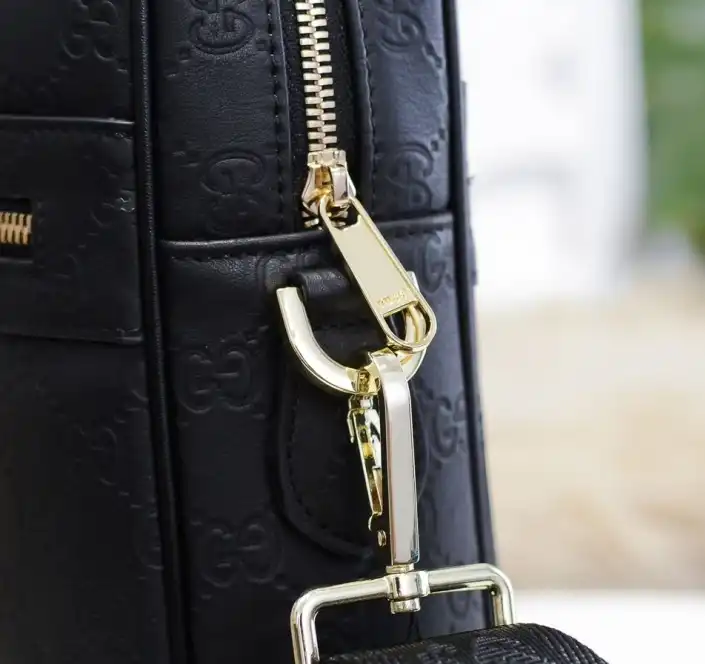Mens Gucci Briefcases 4288-0059