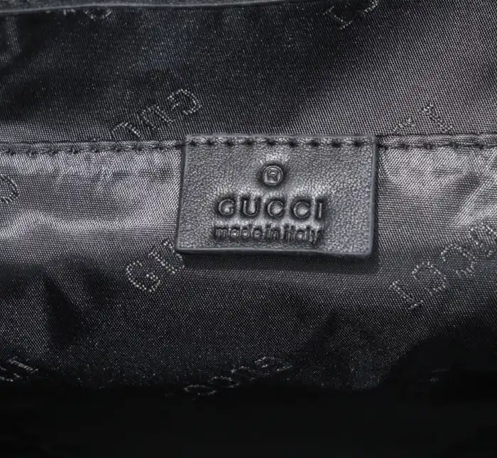 Gucci Backpacks 4288-0164