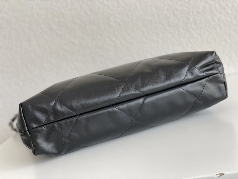 Chanel Gabrielle Bags 4345A-0070