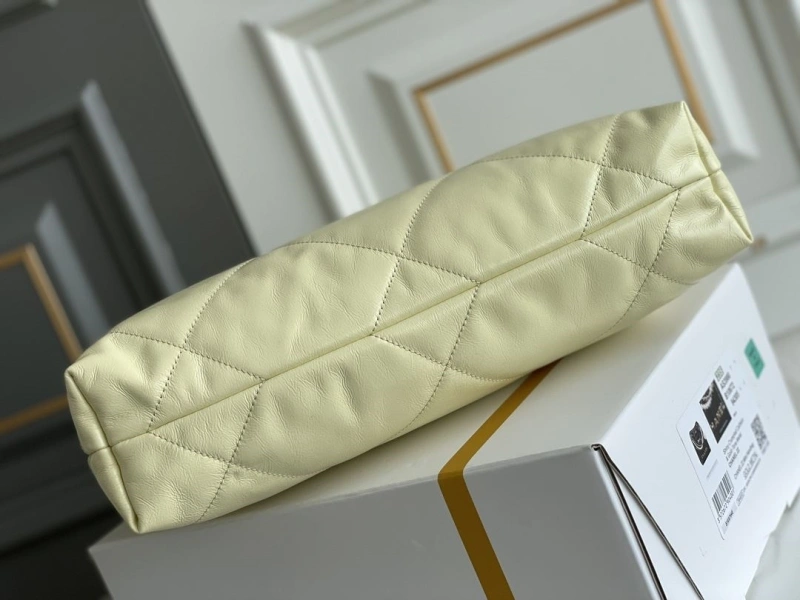 Chanel Gabrielle Bags 4345A-0093