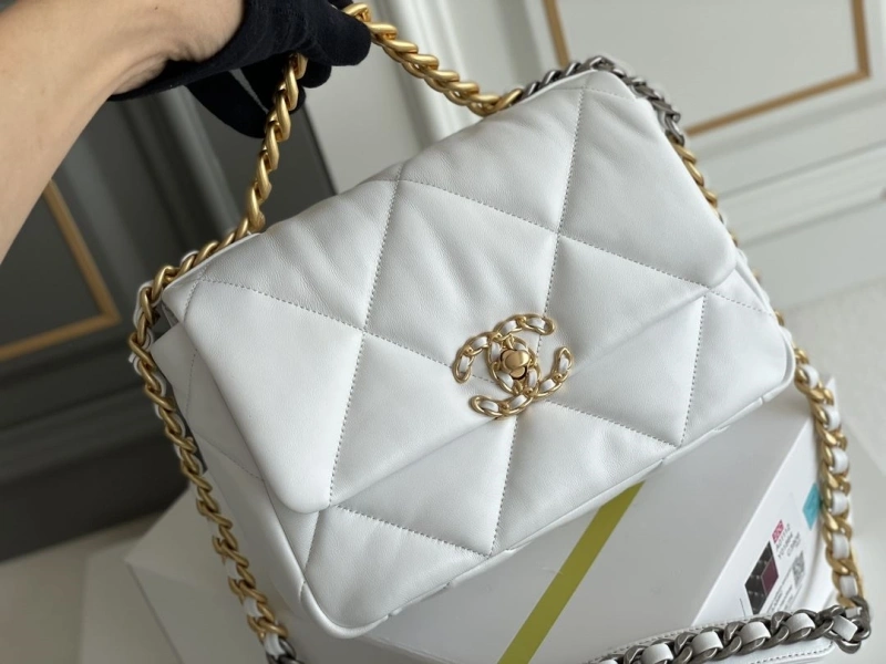 Chanel 19 Bags 4345D-0012