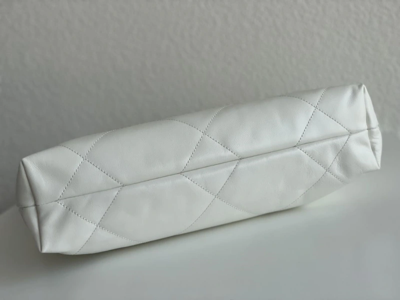 Chanel Gabrielle Bags 4345D-0069