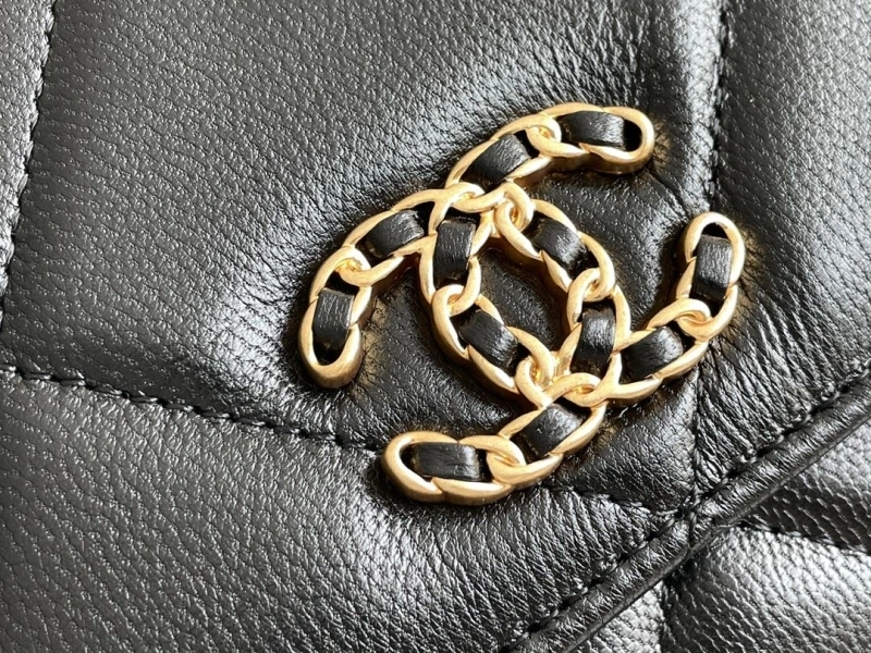 Chanel 19 Bags 4345D-0082