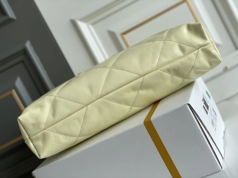 Chanel Gabrielle Bags 4345D-0094