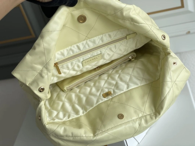 Chanel Gabrielle Bags 4345D-0094