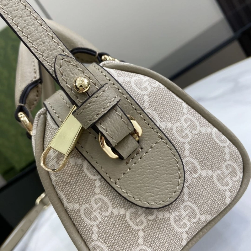 Gucci Speedy Bags 4360C-0149