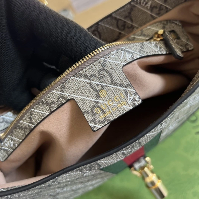 Gucci Top Handle Bags 4360C-0364