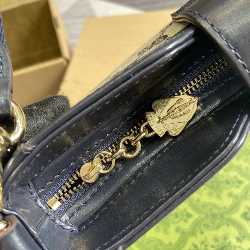 Gucci Top Handle Bags 4360C-0605