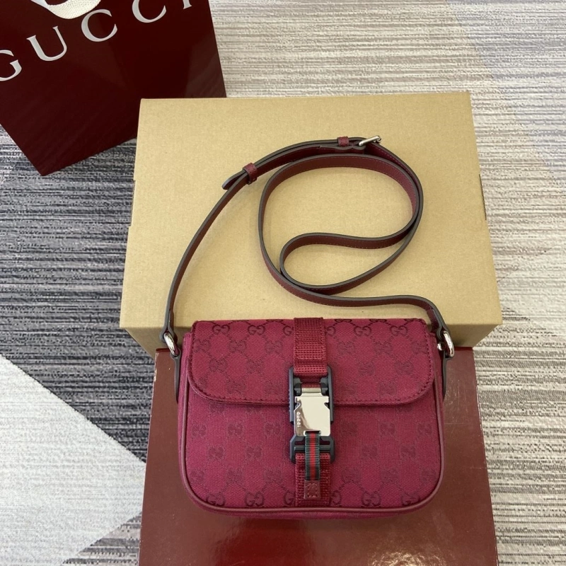 Gucci Satchel Bags 4360C-0655