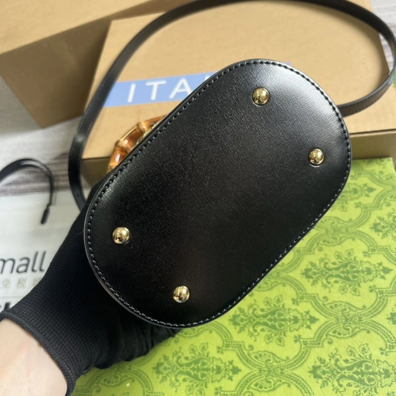 Gucci Cosmetic Bags 4360C-0748