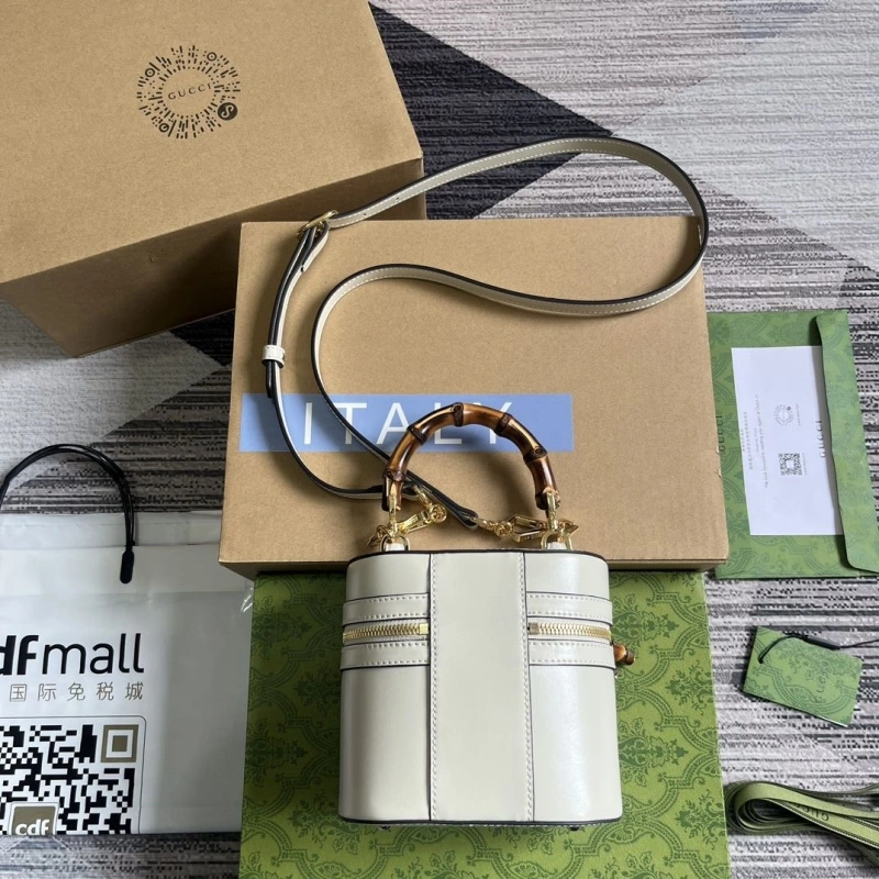 Gucci Cosmetic Bags 4360C-0750